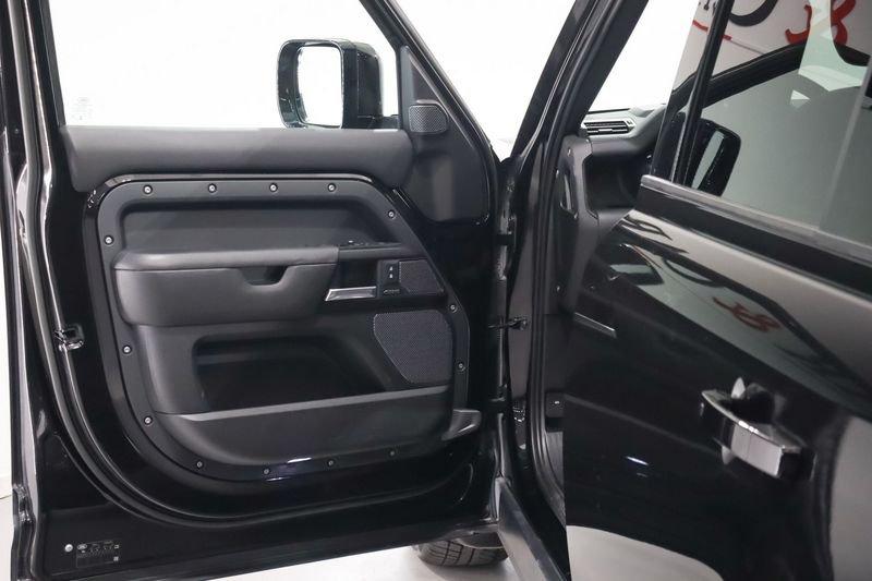 Land Rover Defender 110 5.0 V8 525 CV AWD Auto