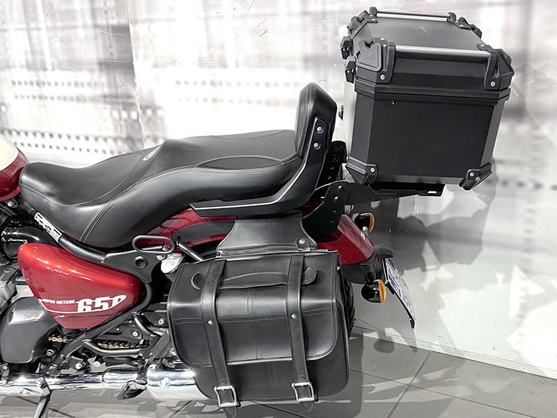 Royal Enfield Super Meteor 650