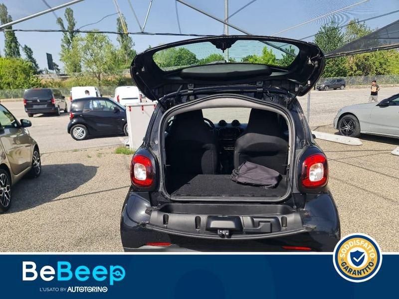 smart fortwo EQ PURE 22KW
