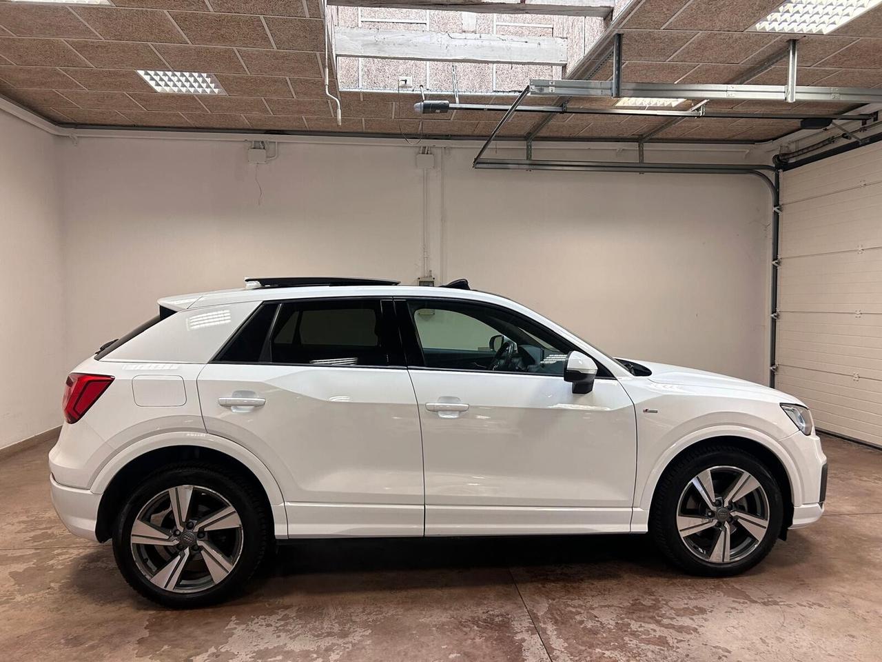 Audi Q2 2.0 TDI quattro S tronic Business