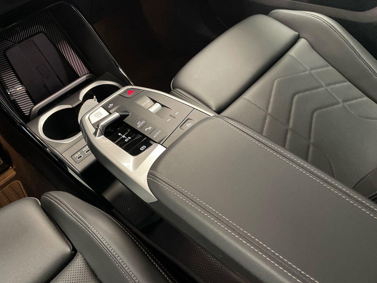 BMW X1 U11 - X1 sdrive18d MSport auto