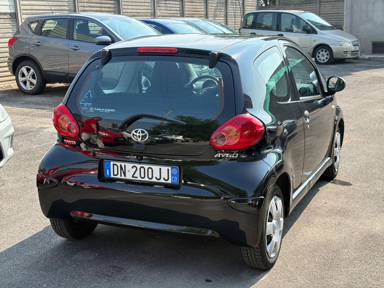 Toyota Aygo 1.0 12V VVT-i 5 porte Now