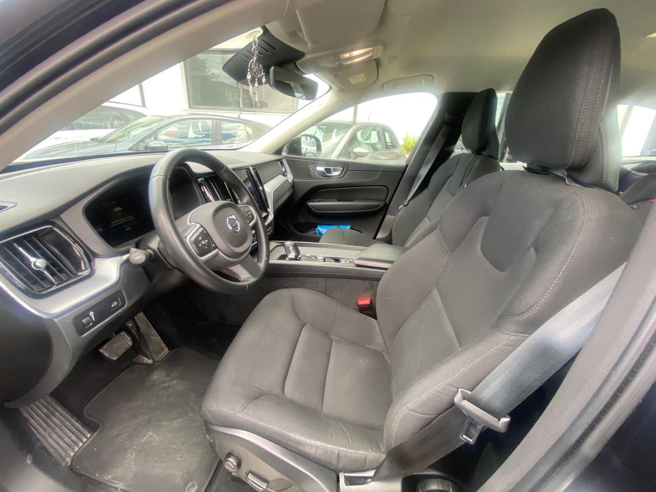 Volvo XC 60 B4 (d) Geartronic Momentum Pro 197cv