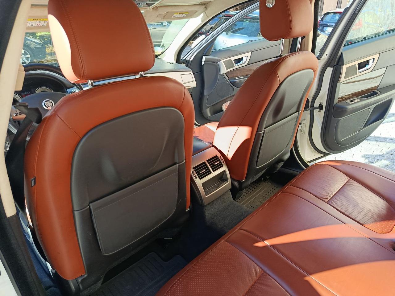 Jaguar XF Portfolio 3.0 D S #7681