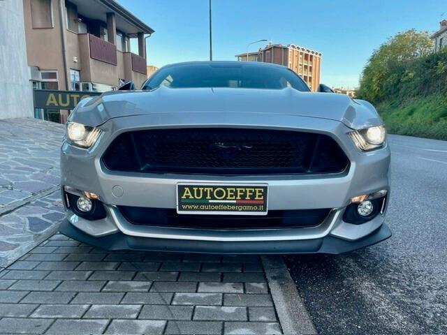 Ford Mustang Fastback 5.0 V8 TiVCT aut. GT 421CV, UFF., UNICOPROP., IVA ESPOSTA