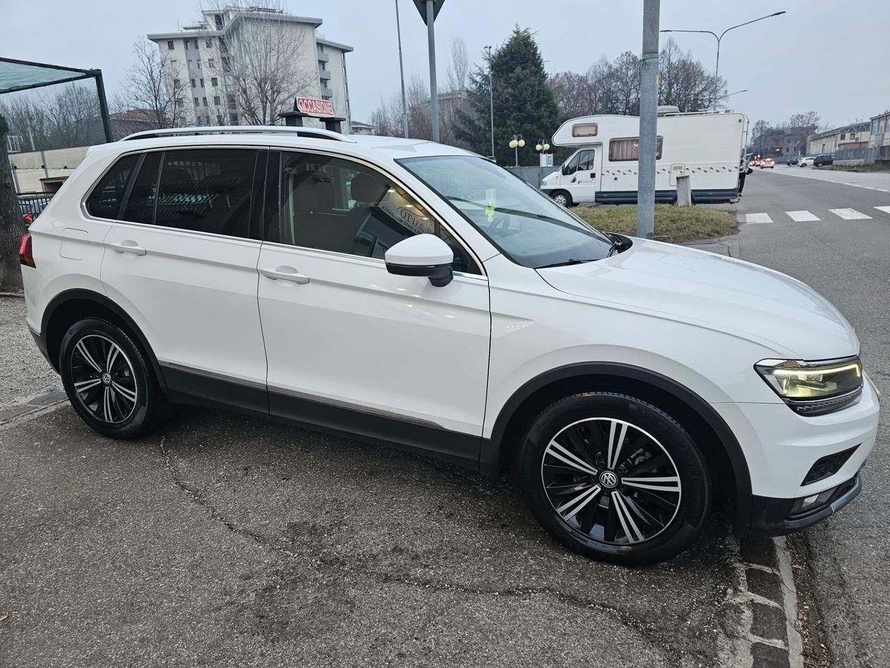 Volkswagen Tiguan 2.0 TDI 150cv DSG*Virtual*Navi*Pdc*Led*Bi-Xeno*Euro6*