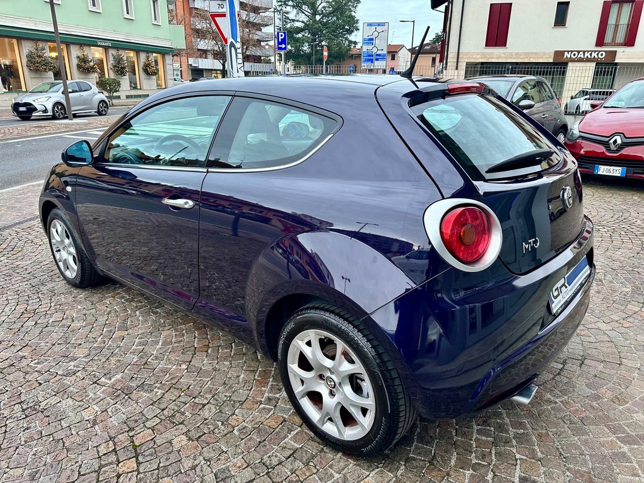 Alfa Romeo MiTo 1.4Bz 78Cv Distinctive - Neopatentati