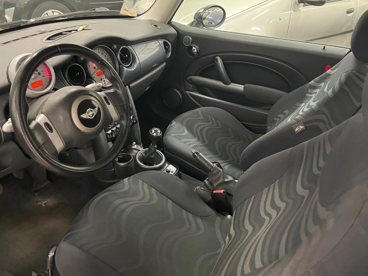 Mini 1.6 16V One de luxe NEOPATENTATI