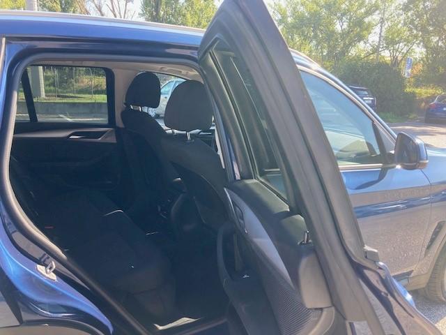 BMW X3 20 d Business Advantage xDrive Steptronic