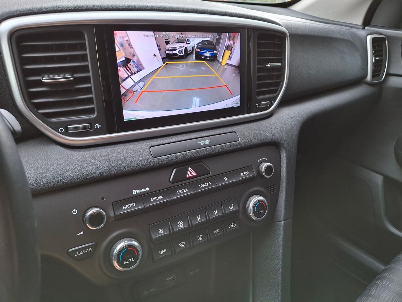 Kia Sportage 1.6 Benzina 2WD Business Class
