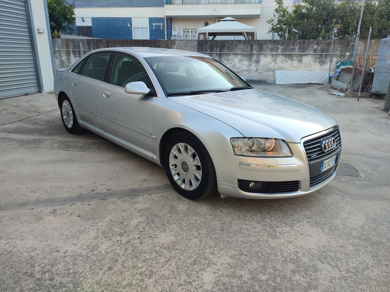 Audi A8 3.0 V6 TDI F.AP. quattro tiptronic
