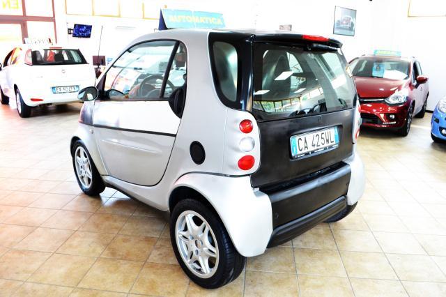 SMART ForTwo 600cc 54CV Automatic ( NEOPATENTATI )