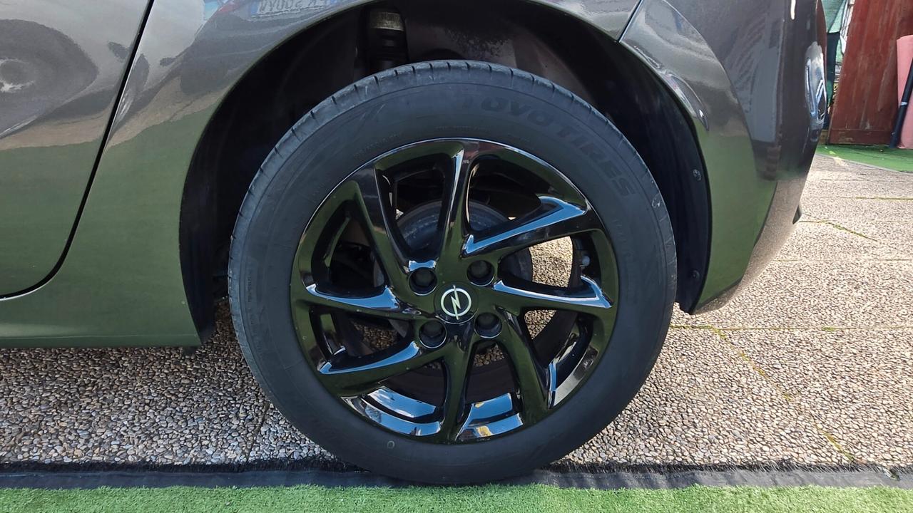 Opel Corsa 1.2 Elegance