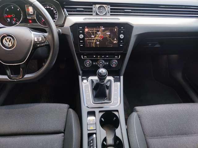Volkswagen Passat Variant 1.6 tdi 120cv TETTO PANORAMICO