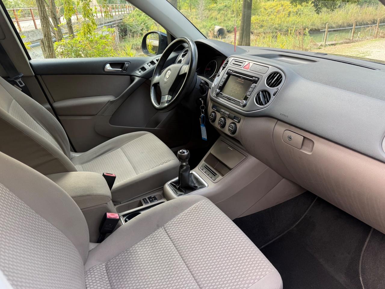 Volkswagen Tiguan 2.0 TDI DPF 4MOTION Sport & Style