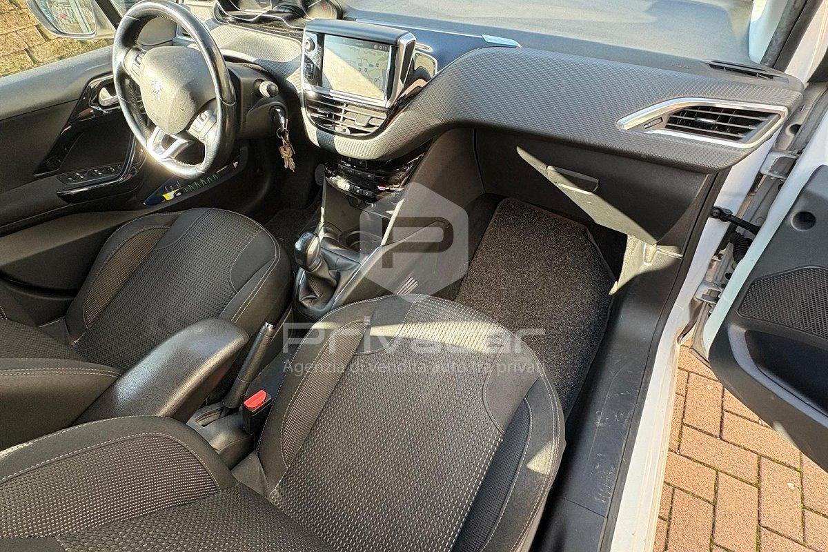 PEUGEOT 208 1° serie PureTech 82 5 porte Allure