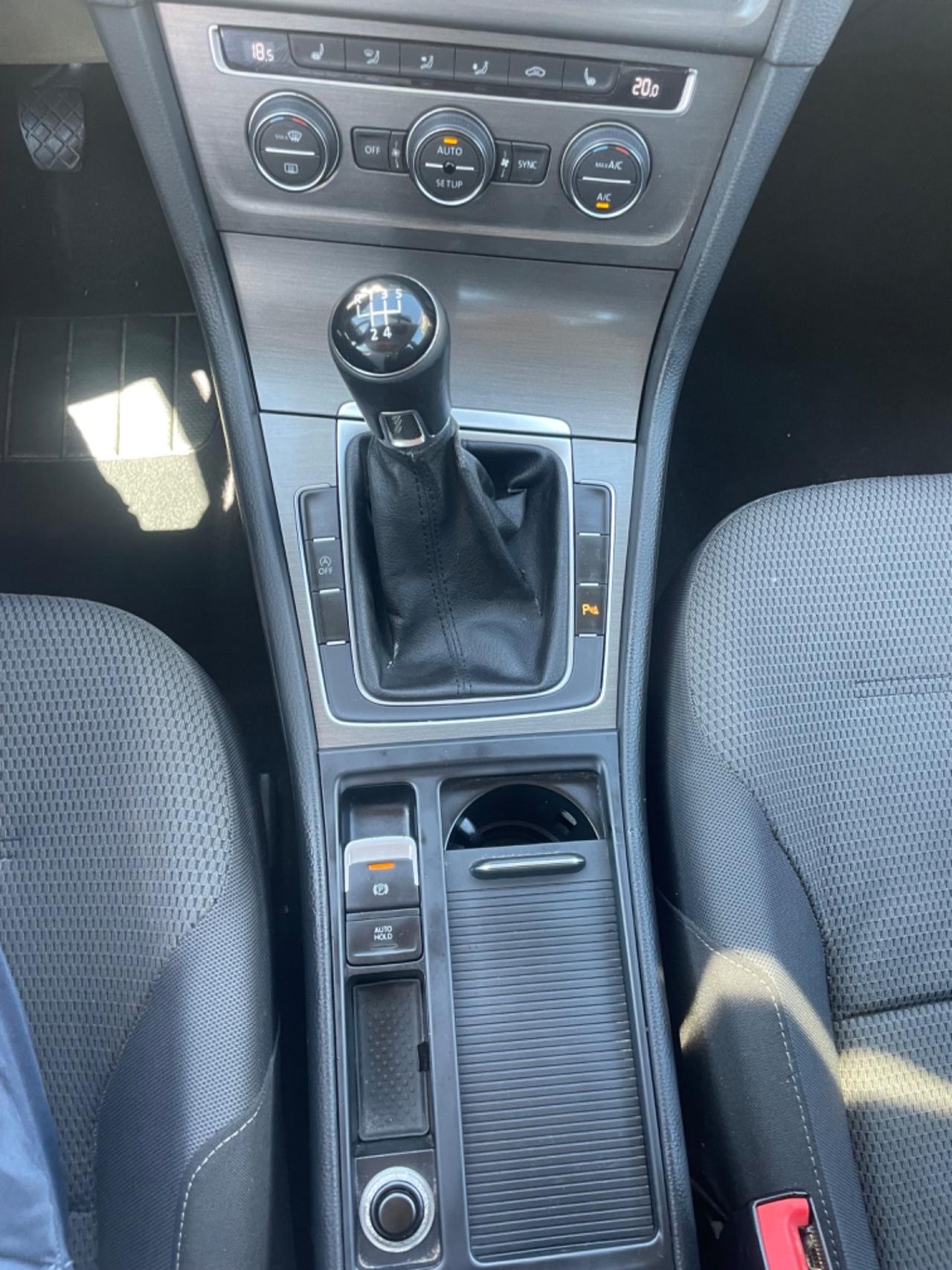 Volkswagen Golf 1.6 TDI 5p. Highline BlueMotion Technology