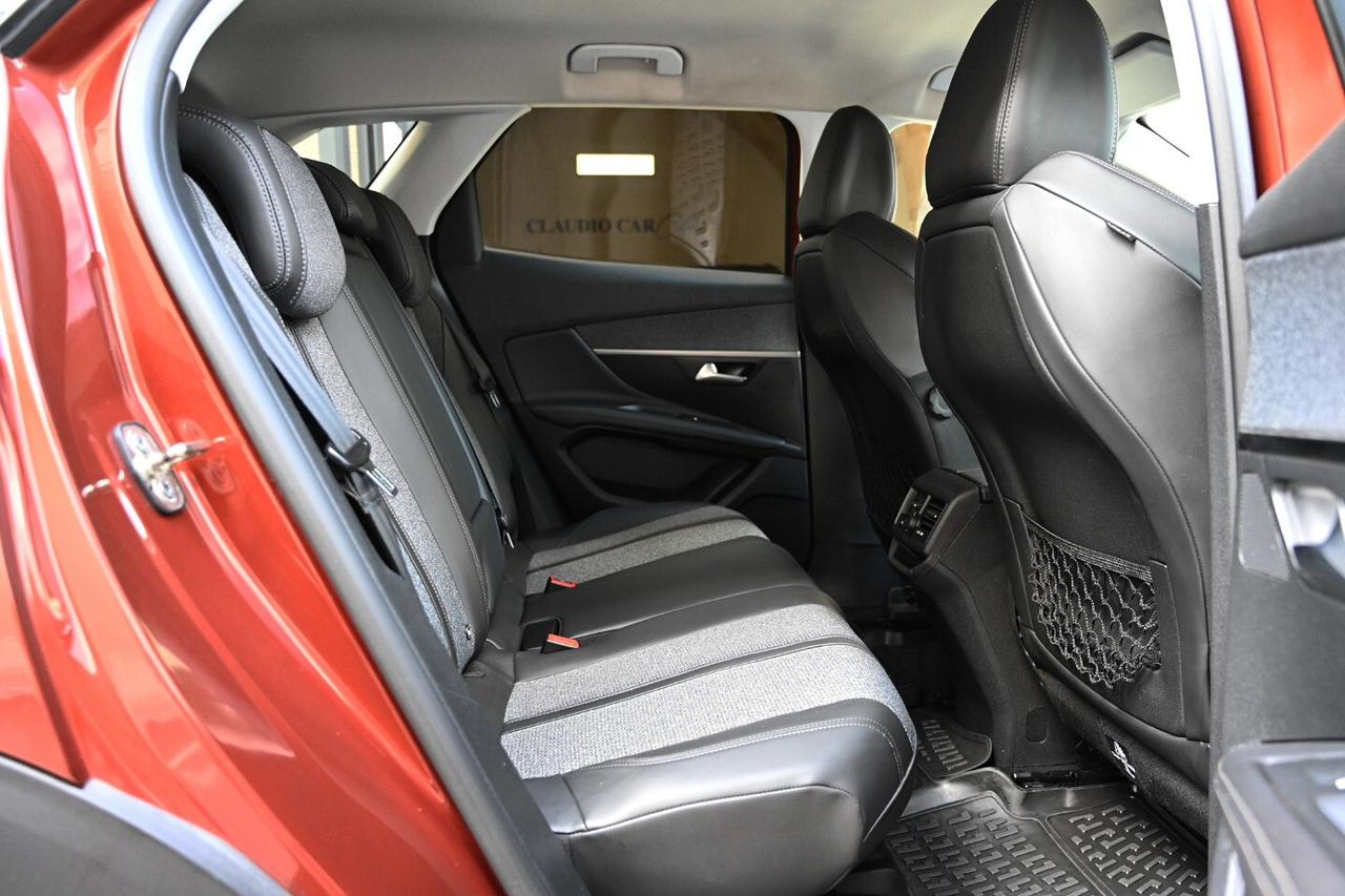 Peugeot 3008 BlueHDi 120 S&S EAT6 Allure