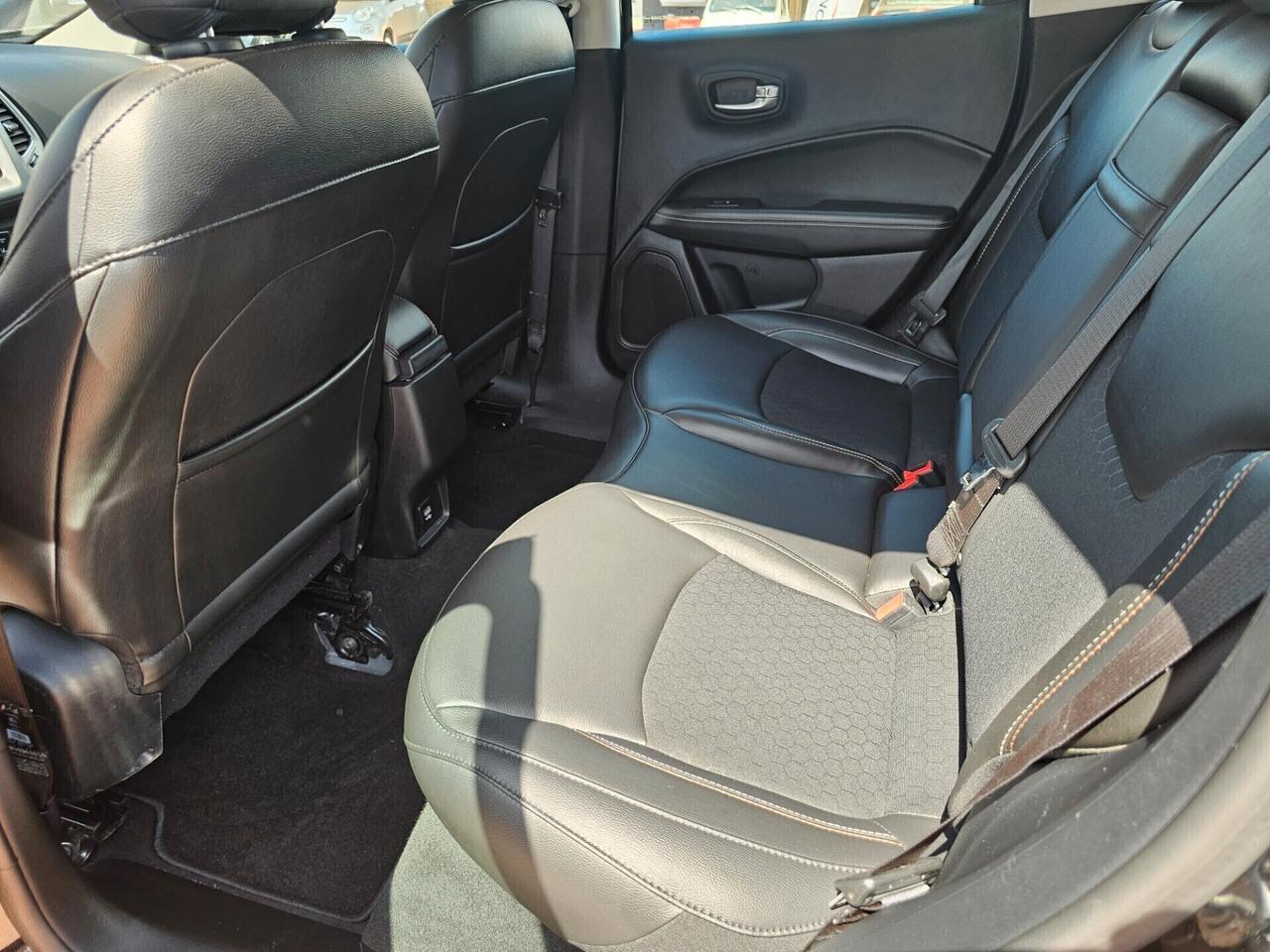 Jeep Compass p.a.r.i. a.l-n.u.o.v.o