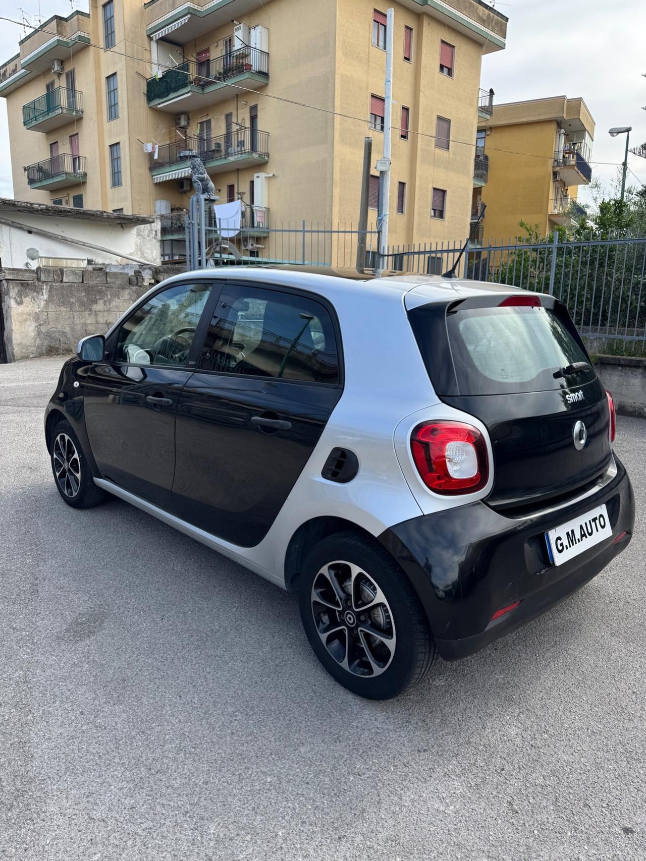 Smart ForFour 70 1.0 Passion
