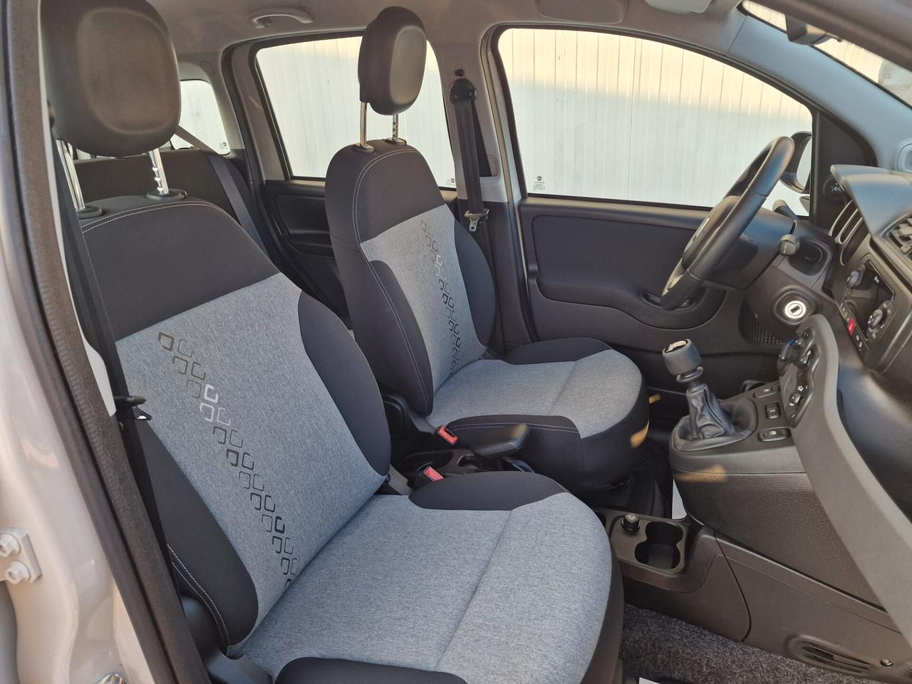 Fiat Panda 1.2 benzina 70cv 5POSTI 2018