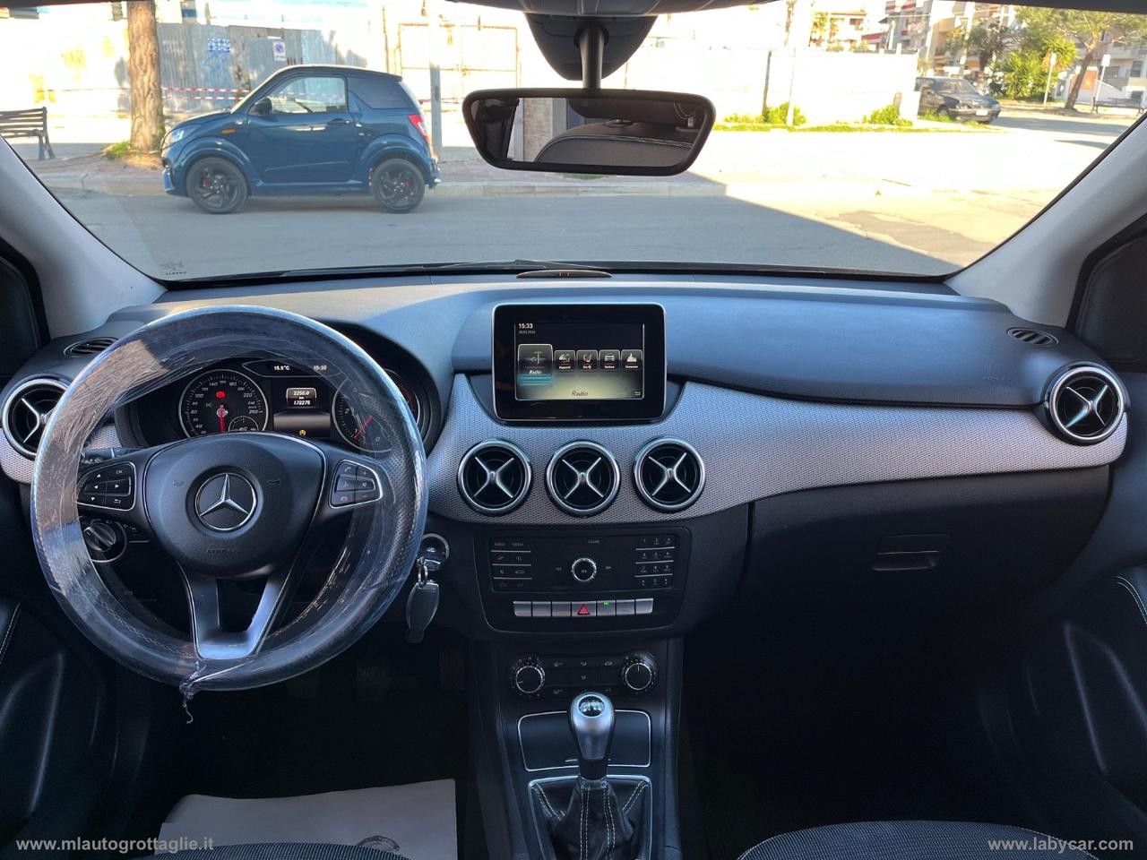 MERCEDES-BENZ B 180 d Sport