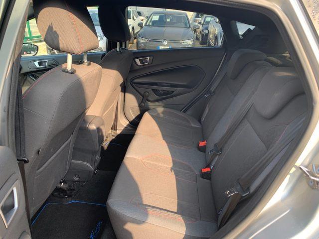 FORD Fiesta 1.5 TDCi 75CV 5 porte ST-Line