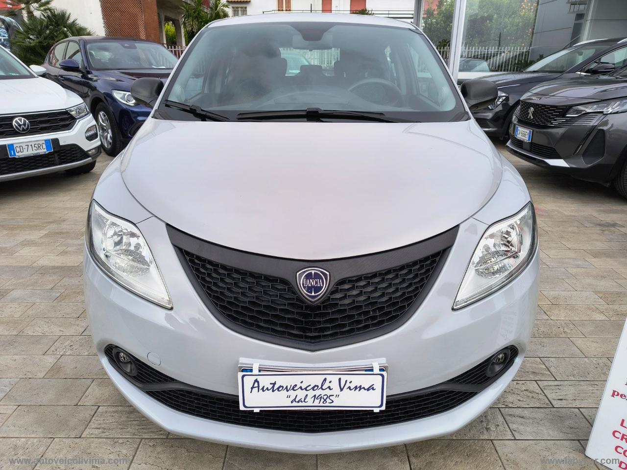 LANCIA Ypsilon 1.2 69 CV 5p. GPL Ecochic Silver