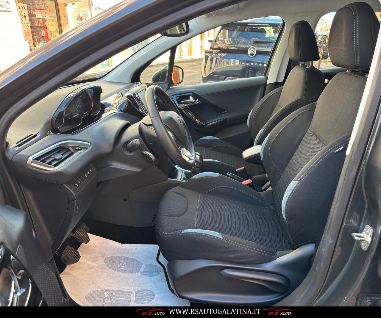 Peugeot 208 1.2 5 porte Allure