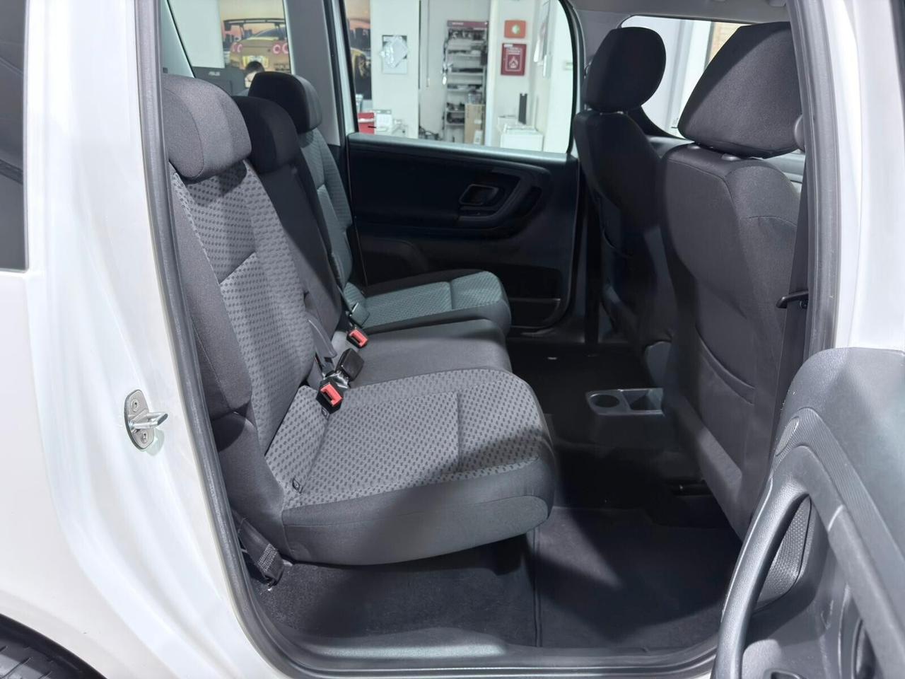 SKODA ROOMSTER 1.6TDI 90cv UNICOPROPRIETARIO