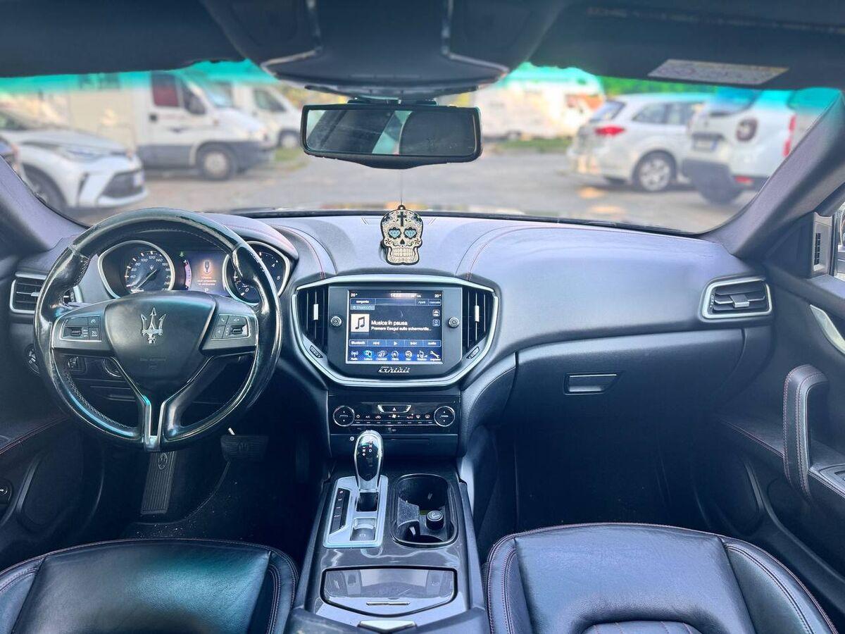Maserati Ghibli 3.0 V6 ds 275cv auto