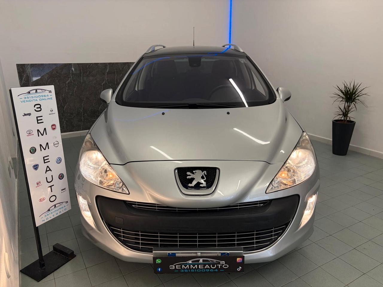 Peugeot 308 1.6 HDi 110CV TETTO PANORAMICO