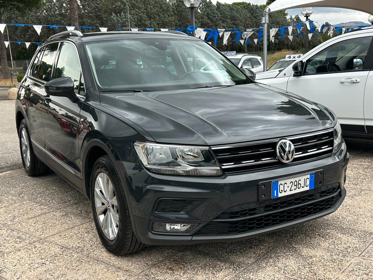 " DA VETRINA " Volkswagen Tiguan 2.0 TDI DSG Business