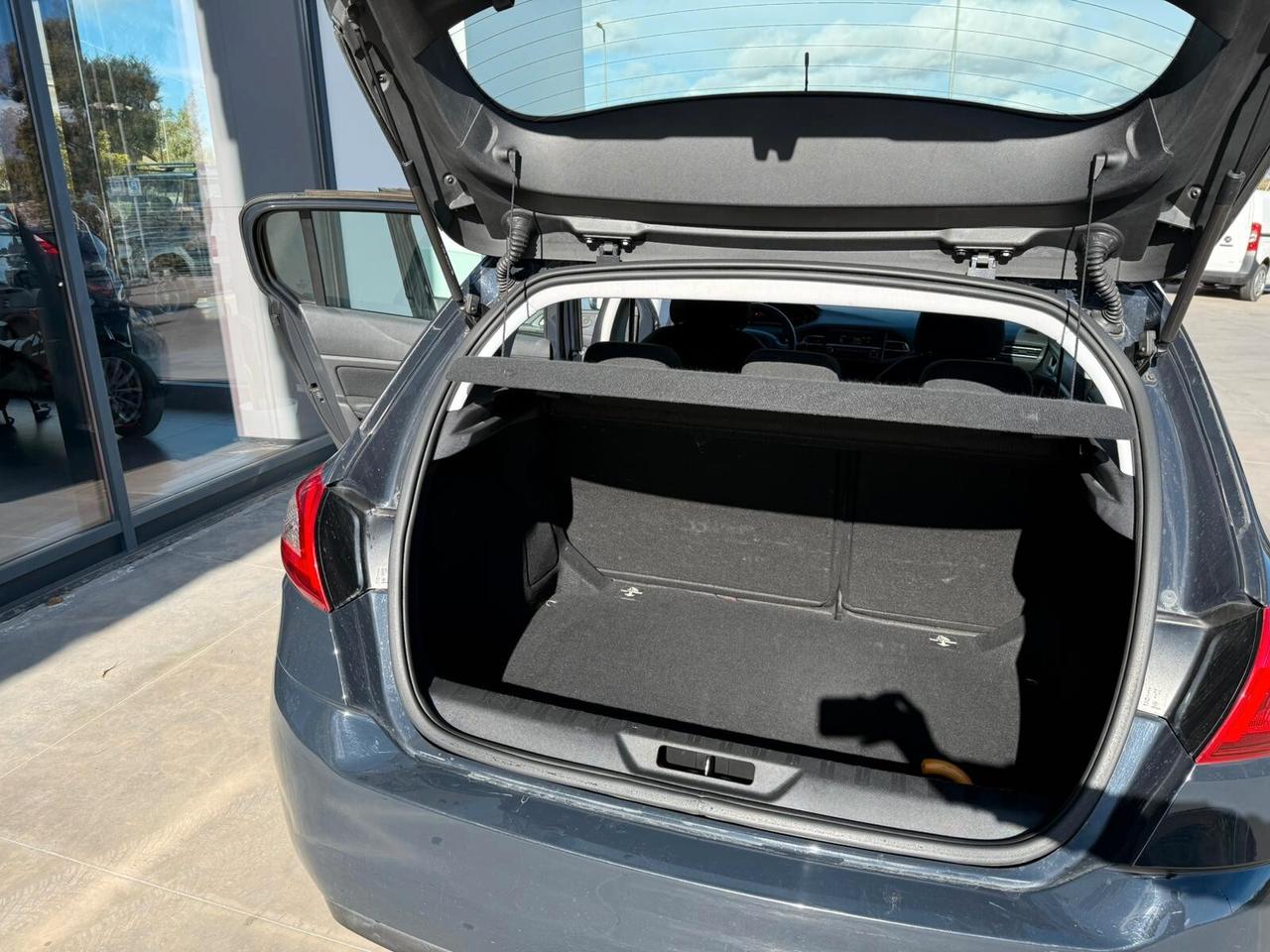 Peugeot 308 1.6 HDi 92 CV Access