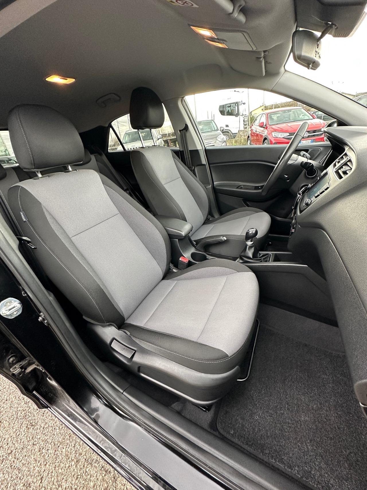 Hyundai i20 1.2 5 porte Econext Connectline - 2020