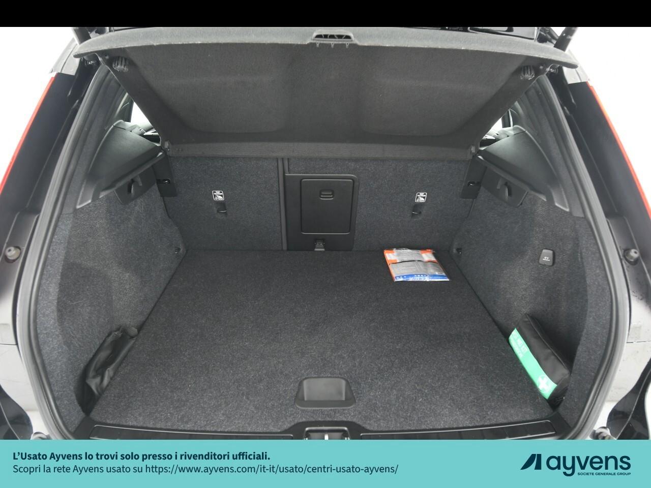 Volvo XC40 B4 AWD Geartronic R-design