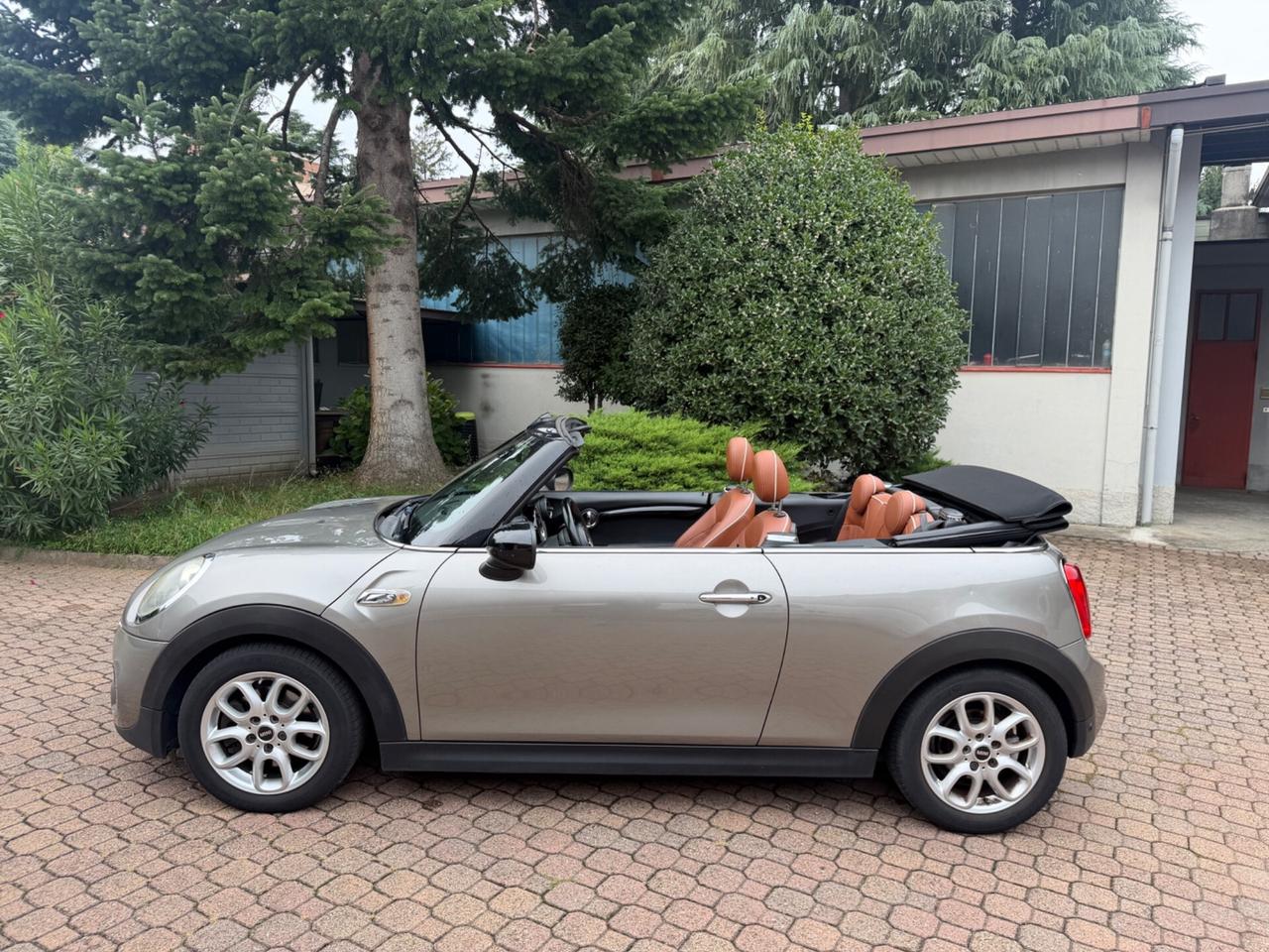 Mini 2.0 Cooper SD aut. Cabrio