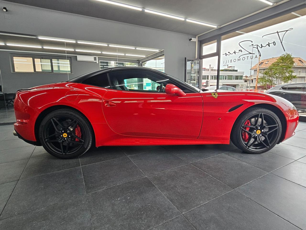 Ferrari California T