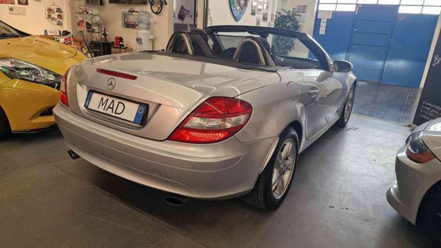 MERCEDES-BENZ SLK 200 Kompressor cat MANUALE! TAGLIANDI CERTIFICATI!