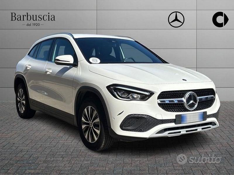 Mercedes-Benz GLA GLA-H247 2020 - 180 d Sport...