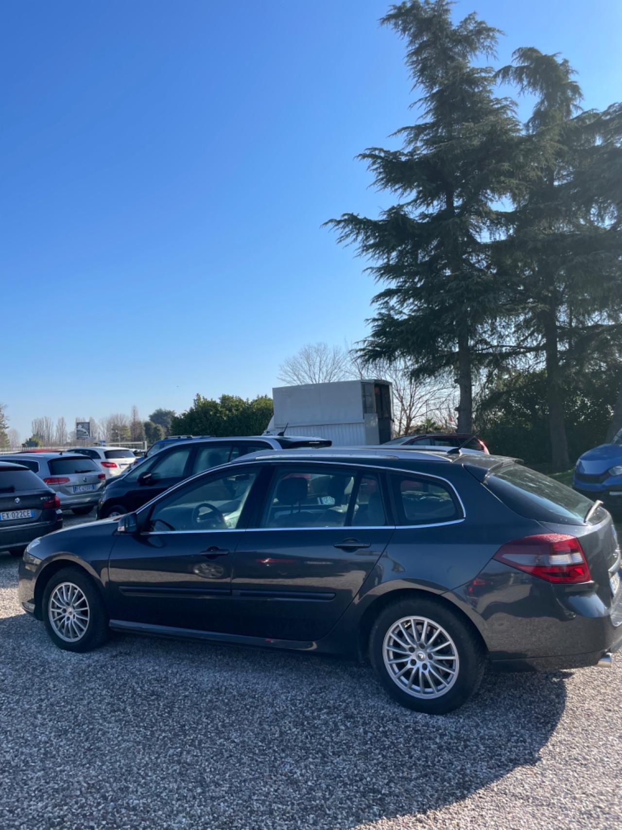 Renault Laguna 2.0 dCi 150CV SporTour Nav