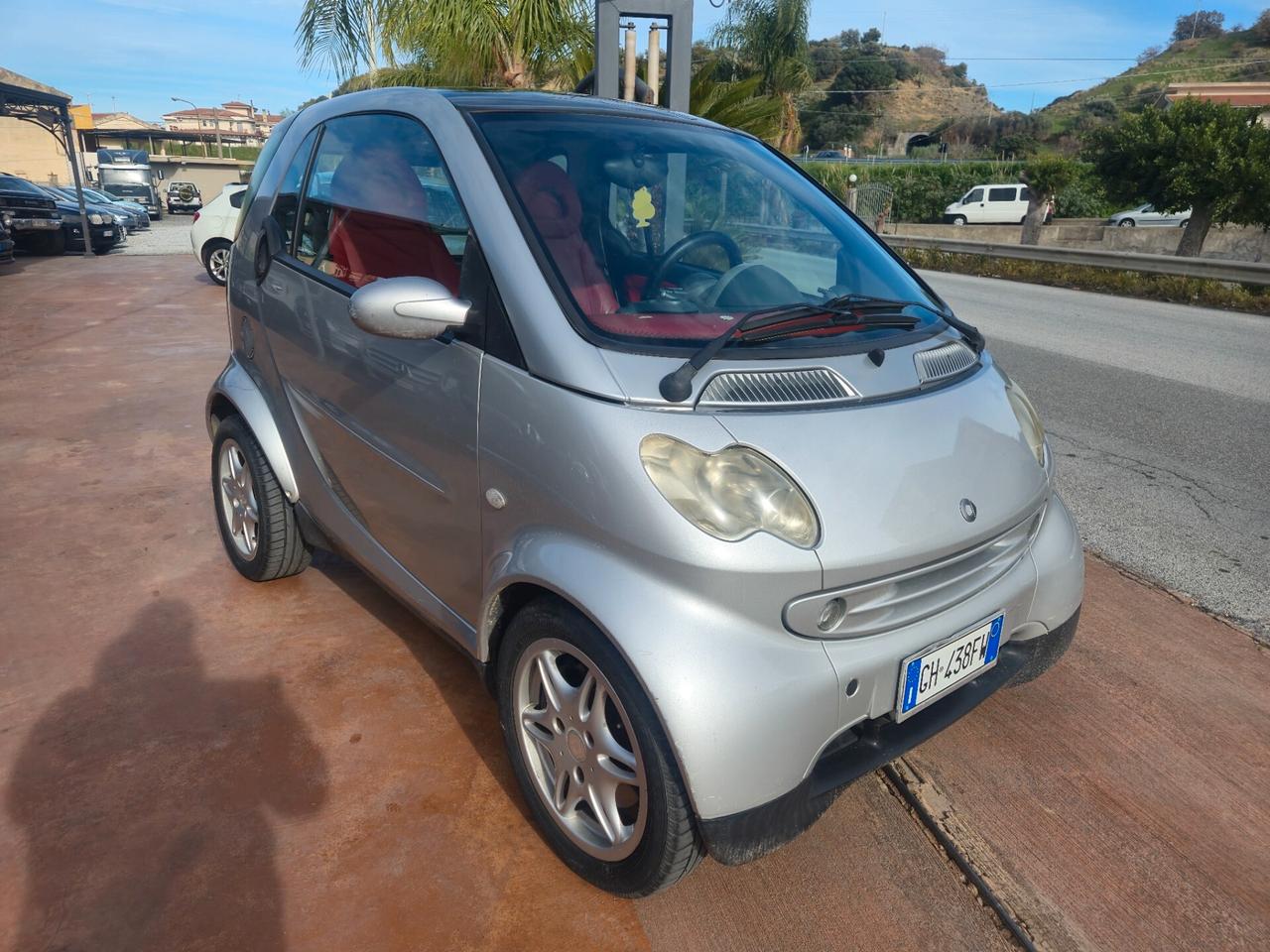 Smart 700 city-coupé pulse