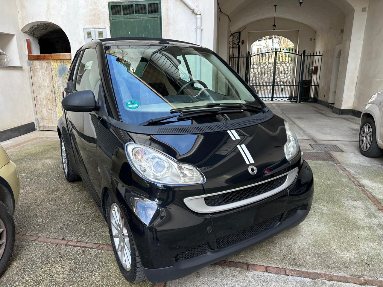 Smart ForTwo 1000 52 kW MHD cabrio pure