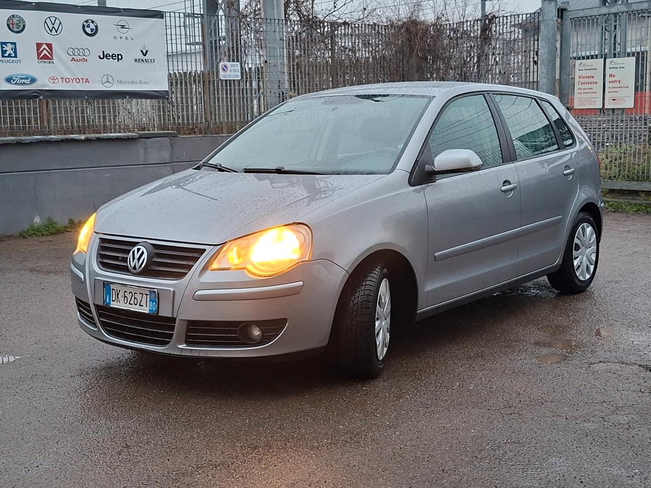 Volkswagen Polo 1.4/80CV 16V 5p. Comfort. BiFuel G