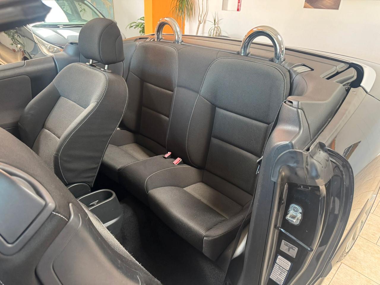Peugeot 207 1.6 VTi 120CV CC Roland Garros
