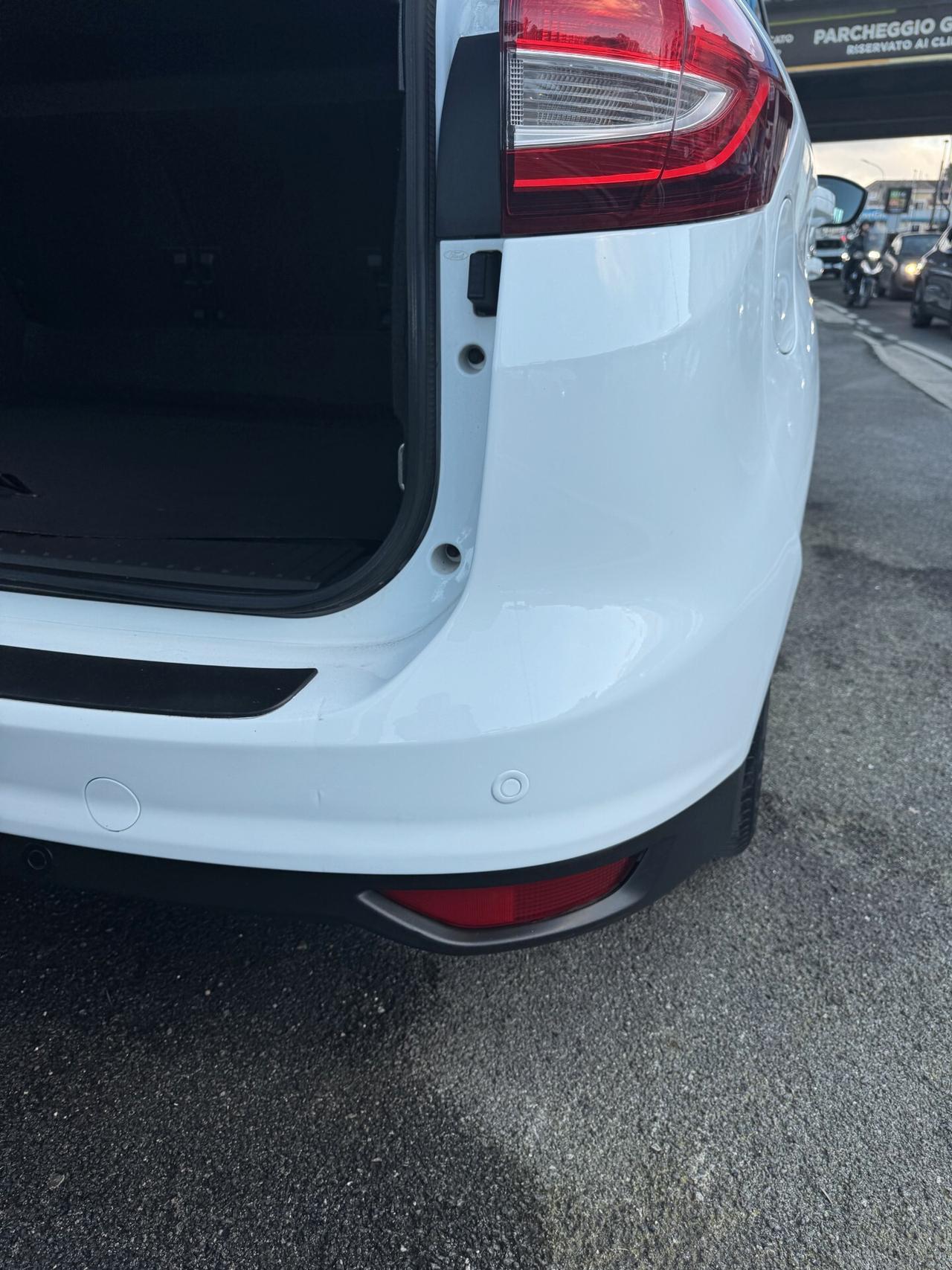 Ford C-Max 1.6 120CV GPL Plus