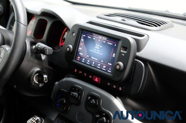 FIAT Panda 1.0 FIREFLY S&S HYBRID CITY LIFE NEOPATENTATI