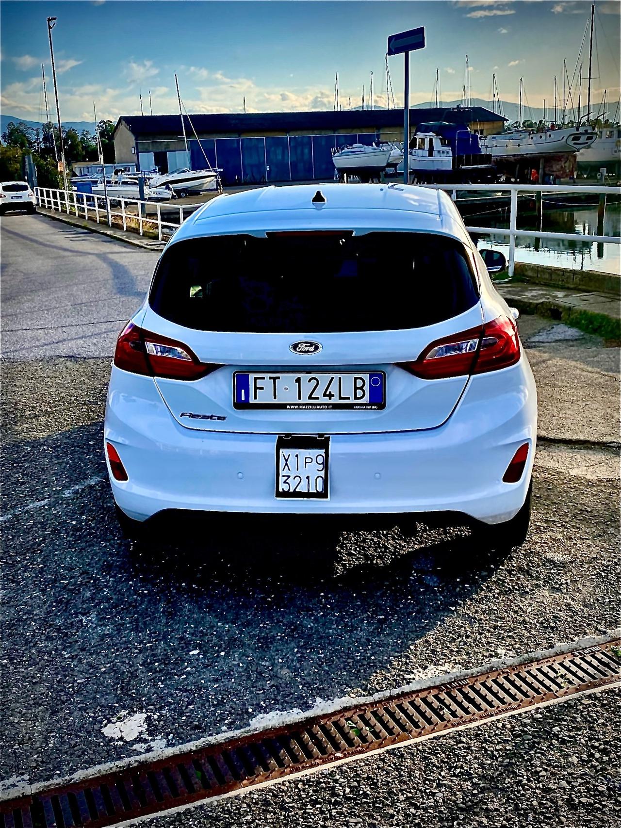 Ford Fiesta 1.1 75 CV GPL 5 porte Titanium