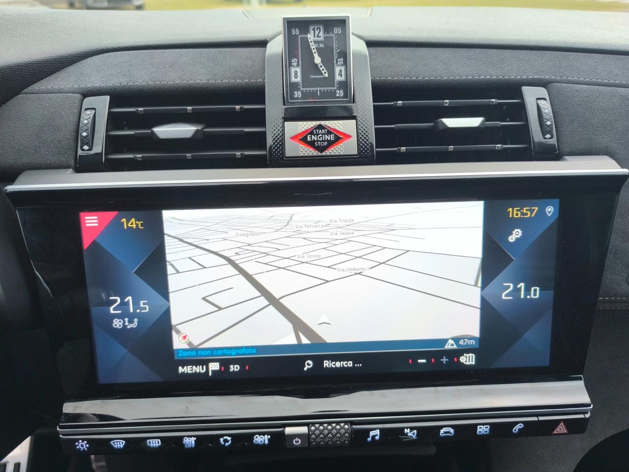 DS 7 PERFORMANCE LINE++1.5 HDI FULL LED/NAV/ TETTO