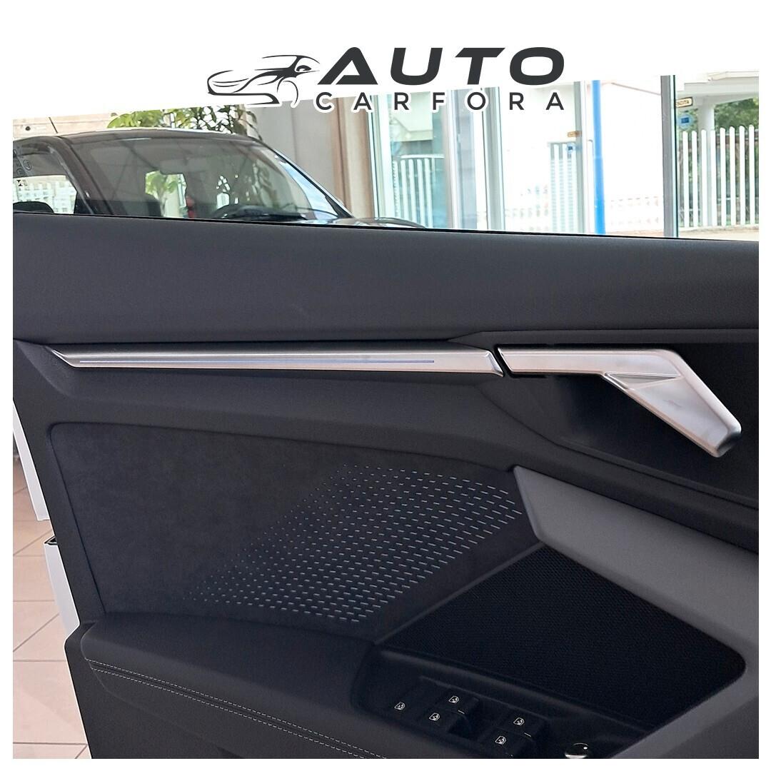 Audi A3 SPB 35 TDI Identity Black |tetto R19"